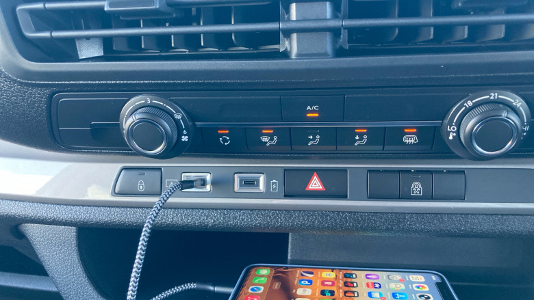 Vauxhall Vivaro L2 Diesel 2.0 Turbo D 145 Prime H1 Double Cab